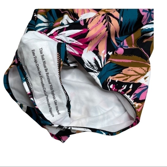 NWT Kona Sol Twist Back Medium Coverage Swimsuit M - Picture 6 of 12